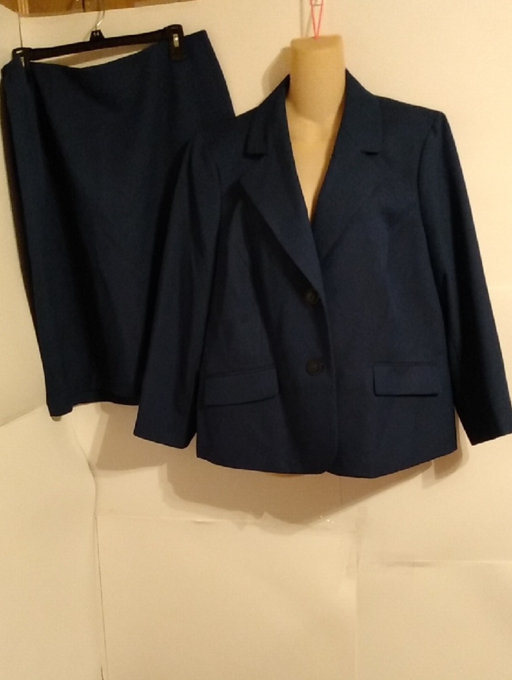 Le Suit Royal Blue Suit Skirt Blazer Professional Office Admin Plus